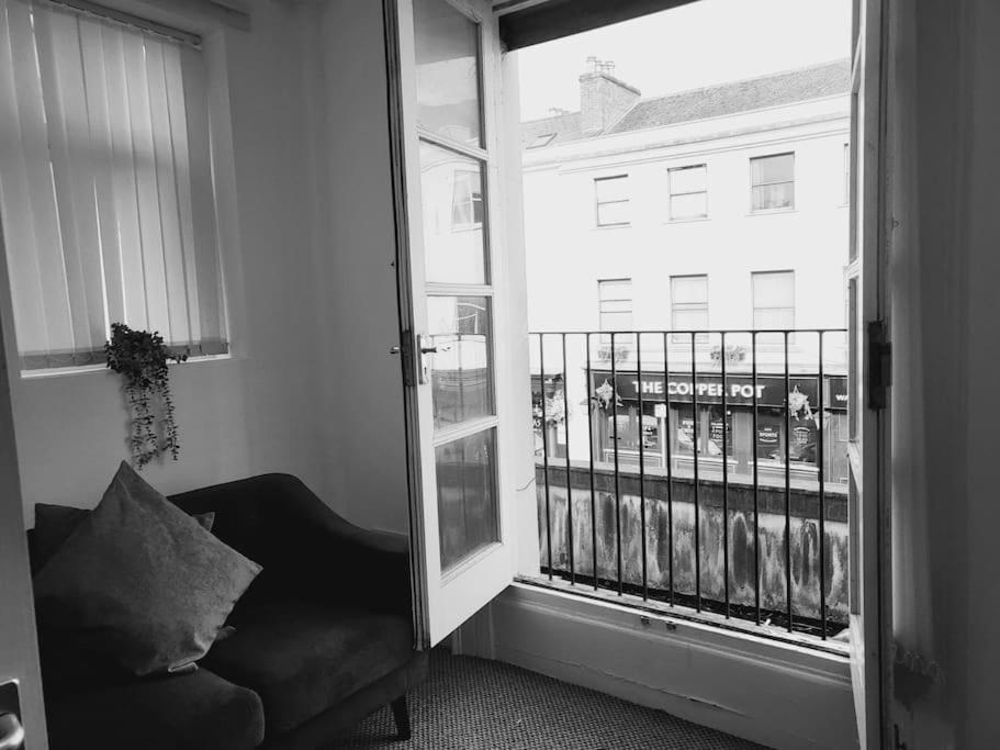 High Street, 2 Bed, Newly Refurb Apartamento Leamington Spa Exterior foto