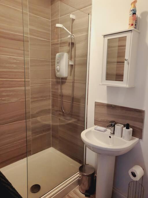 High Street, 2 Bed, Newly Refurb Apartamento Leamington Spa Exterior foto